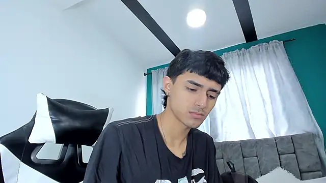 Anthony carter online show from 12-21-25, 01:18