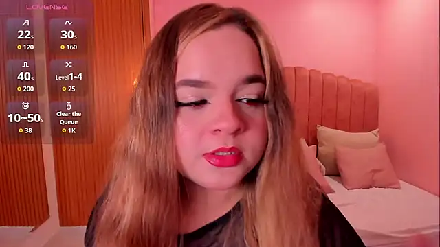 Snapshot of yourbbwfavorite chatting on 11-17-25, 12:27 yourbbwfavorite online show from 11-17-25, 12:27