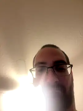 Jwr2316 online show from 10-15-25, 10:21