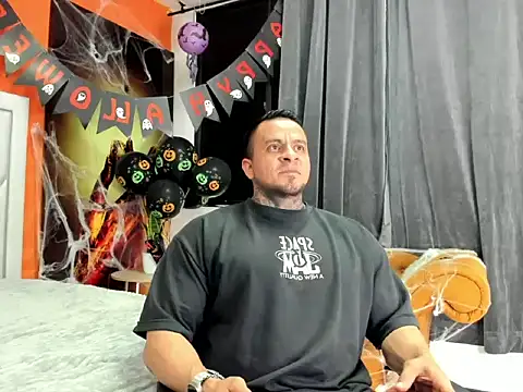 ZEUS-KING online show from 10-18-25, 07:03