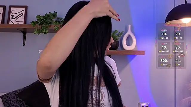 Snapshot of Megan_Ritz chatting on 11-23-25, 07:02 Megan Ritz online show from 11-23-25, 07:02