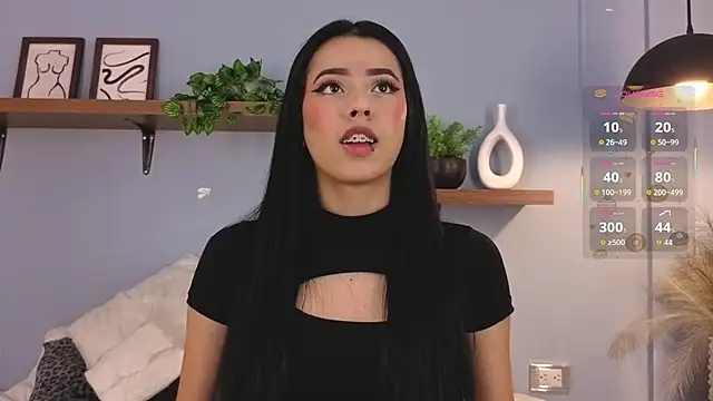 Snapshot of Megan_Ritz chatting on 11-30-25, 04:22 Megan Ritz online show from 11-30-25, 04:22