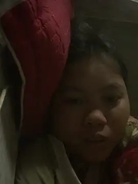 Snapshot of lan-xinh01 chatting on 11-03-25, 05:52 lan-xinh01 online show from 11-03-25, 05:52