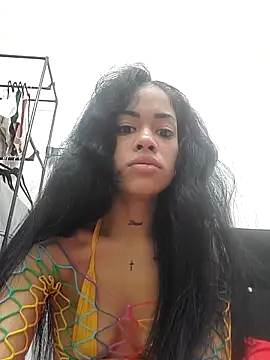 Snapshot of thaliacangri chatting on 12-18-25, 03:12 thaliacangri online show from 12-18-25, 03:12