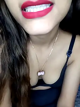 Kitty 18teen online show from 11-19-25, 05:24