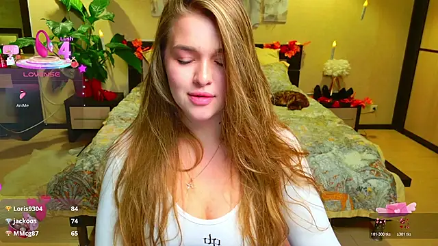 Snapshot of EmilyWhispers chatting on 11-14-25, 09:46 EmilyWhispers online show from 11-14-25, 09:46