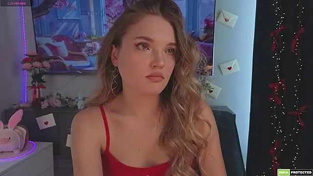 JulieLupo online show from 04-04-26, 06:22