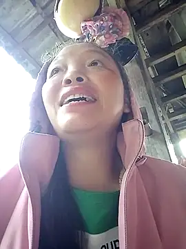 Snapshot of Minkine022 chatting on 10-27-25, 11:41 Minkine022 online show from 10-27-25, 11:41