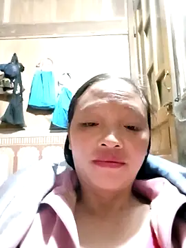 Snapshot of Minkine022 chatting on 11-02-25, 07:27 Minkine022 online show from 11-02-25, 07:27