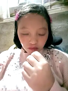 Snapshot of Minkine022 chatting on 11-06-25, 11:55 Minkine022 online show from 11-06-25, 11:55