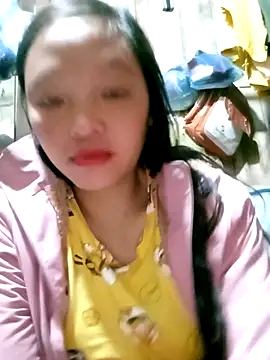 Snapshot of Minkine022 chatting on 11-13-25, 05:45 Minkine022 online show from 11-13-25, 05:45