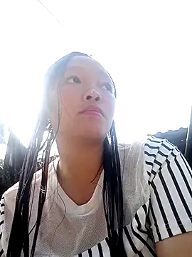 Snapshot of Minkine022 chatting on 11-24-25, 03:28 Minkine022 online show from 11-24-25, 03:28