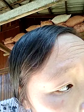 Snapshot of Minkine022 chatting on 11-29-25, 06:27 Minkine022 online show from 11-29-25, 06:27