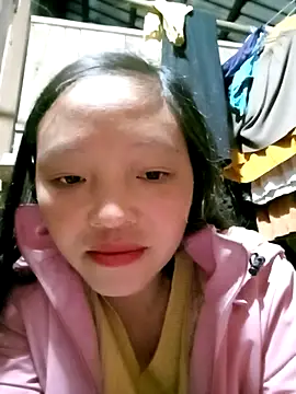 Snapshot of Minkine022 chatting on 12-02-25, 09:21 Minkine022 online show from 12-02-25, 09:21