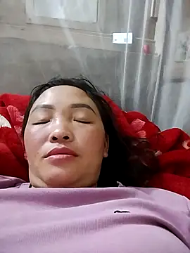 Minkine022 online show from 04-25-26, 01:14