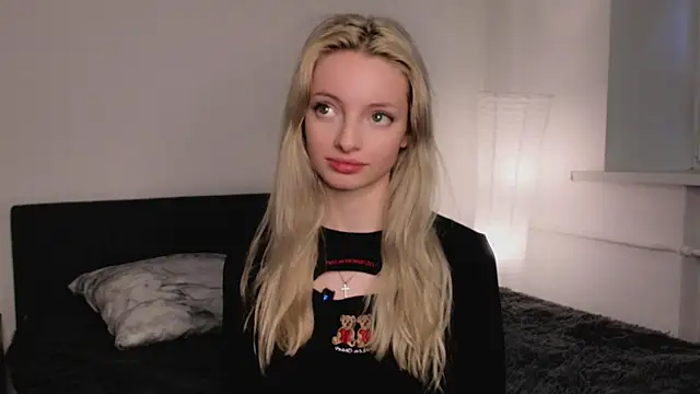 PocketDollX online show from 10-02-25, 02:13