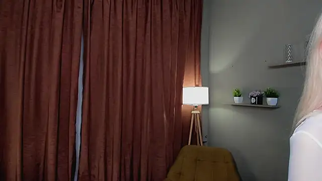 PocketDollX online show from 07-25-26, 02:58