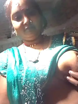 Snapshot of Supercapll chatting on 10-13-25, 07:36 Supercapll online show from 10-13-25, 07:36