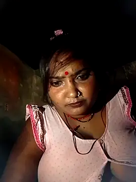 Snapshot of Supercapll chatting on 10-15-25, 09:20 Supercapll online show from 10-15-25, 09:20