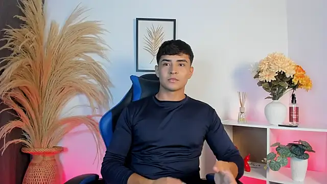 Thiago Connor21 online show from 04-25-26, 11:02