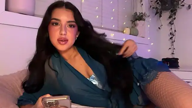 ariajacksonx online show from 10-27-25, 12:47