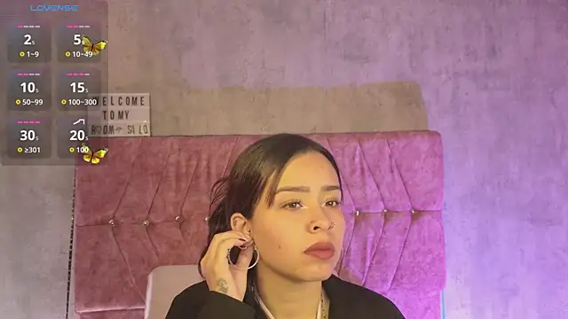 Snapshot of Mia_lopez_1 chatting on 07-15-26, 08:08 Mia lopez 1 online show from 07-15-26, 08:08