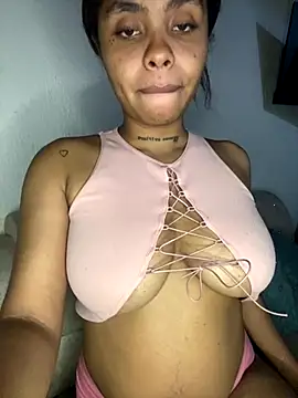 Snapshot of Itanydiorr chatting on 12-14-25, 11:20 Itanydiorr online show from 12-14-25, 11:20