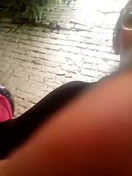 Jade 1-9 online show from 11-12-25, 06:52