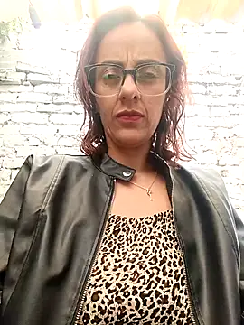 Jade 1-9 online show from 11-21-25, 05:11