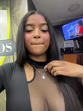 mitschellfox21 online show from 11-16-25, 10:04