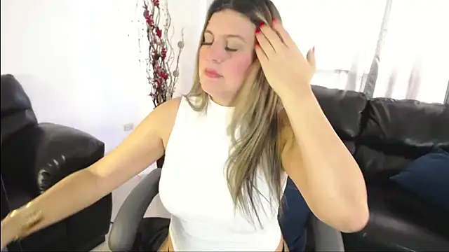 sweet christtydiaz online show from 04-20-26, 10:11