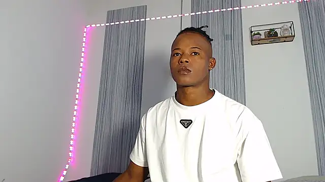 Dark stallionX online show from 11-20-25, 06:29