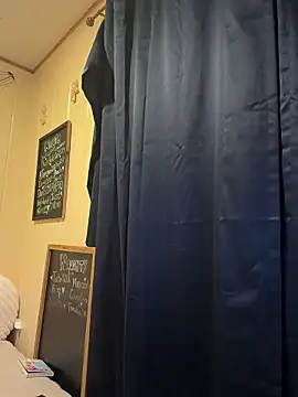 allnaturalmermaid online show from 01-17-26, 08:41