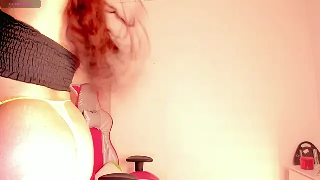 clover tter  online show from 10-24-25, 12:41