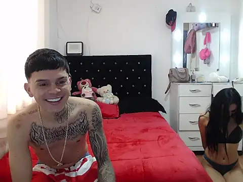 Julieta and james online show from 10-08-25, 09:12