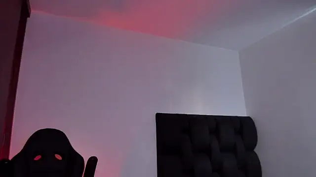 CHRIS MORGAN1 online show from 10-16-25, 01:56