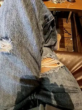 Lili 2love online show from 11-21-25, 01:15