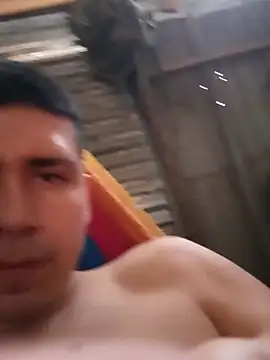 Snapshot of Travieso_loco9 chatting on 06-04-26, 10:05 Travieso loco9 online show from 06-04-26, 10:05