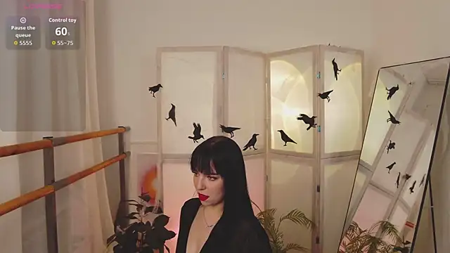 Avelyne  online show from 10-27-25, 08:57