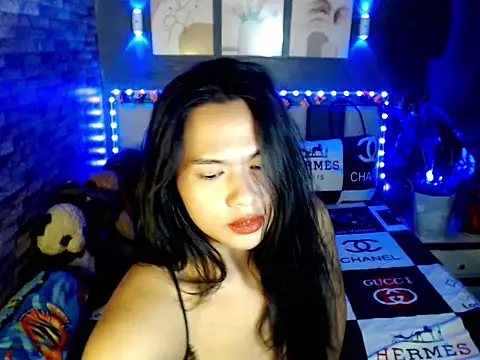 fallinLunaxX online show from 05-02-26, 04:34