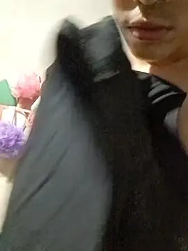 Snapshot of DanielTorres1 chatting on 12-20-25, 04:19 DanielTorres1 online show from 12-20-25, 04:19