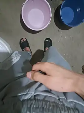 Snapshot of DanielTorres1 chatting on 02-27-26, 05:18 DanielTorres1 online show from 02-27-26, 05:18