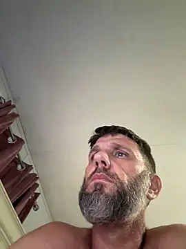 beastmaster504 online show from 10-04-25, 03:26