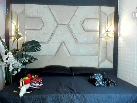 Julieta Slav3 online show from 03-02-26, 09:32