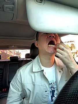 Snapshot of dachui_168 chatting on 11-22-25, 06:34 dachui 168 online show from 11-22-25, 06:34