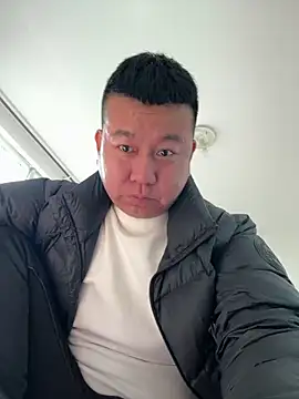 Snapshot of dachui_168 chatting on 02-04-26, 03:34 dachui 168 online show from 02-04-26, 03:34