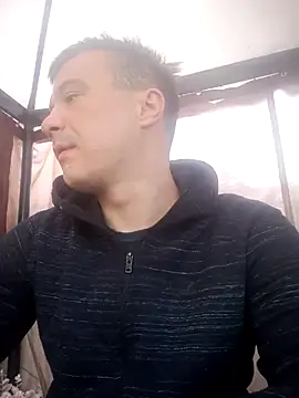 Snapshot of viktor1992-1-1 chatting on 07-13-26, 05:10 viktor1992-1-1 online show from 07-13-26, 05:10