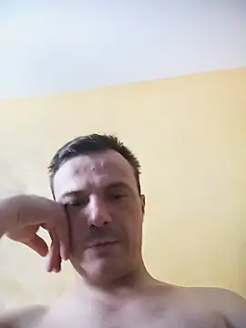 Snapshot of viktor1992-1-1 chatting on 08-01-26, 09:41 viktor1992-1-1 online show from 08-01-26, 09:41