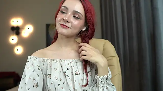 Snapshot of ElizabethMilller_ chatting on 10-02-25, 10:06 ElizabethMilller  online show from 10-02-25, 10:06