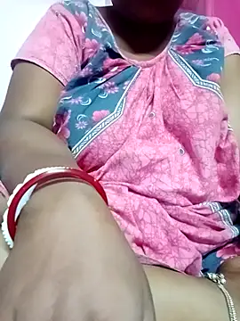 Snapshot of golugulu2024 chatting on 11-09-25, 08:01 golugulu2024 online show from 11-09-25, 08:01